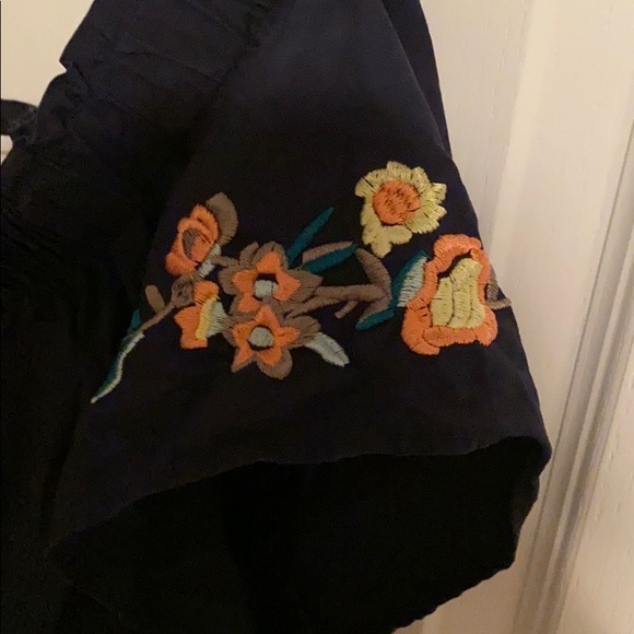 Off the shoulder dress - Picture 5 of 5